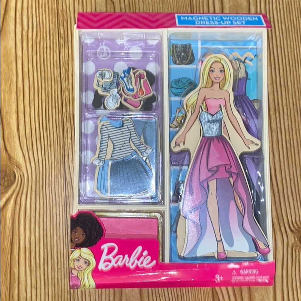 Barbie Magnetic Wooden Dress Up Set